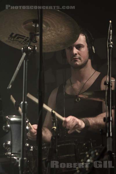 CRYSTAL FIGHTERS - 2011-02-19 - PARIS - Point Ephemere - 